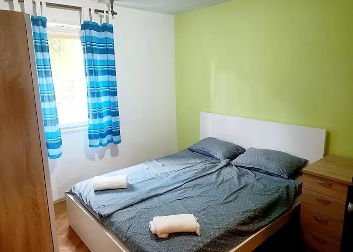 Bajo Lägenhet